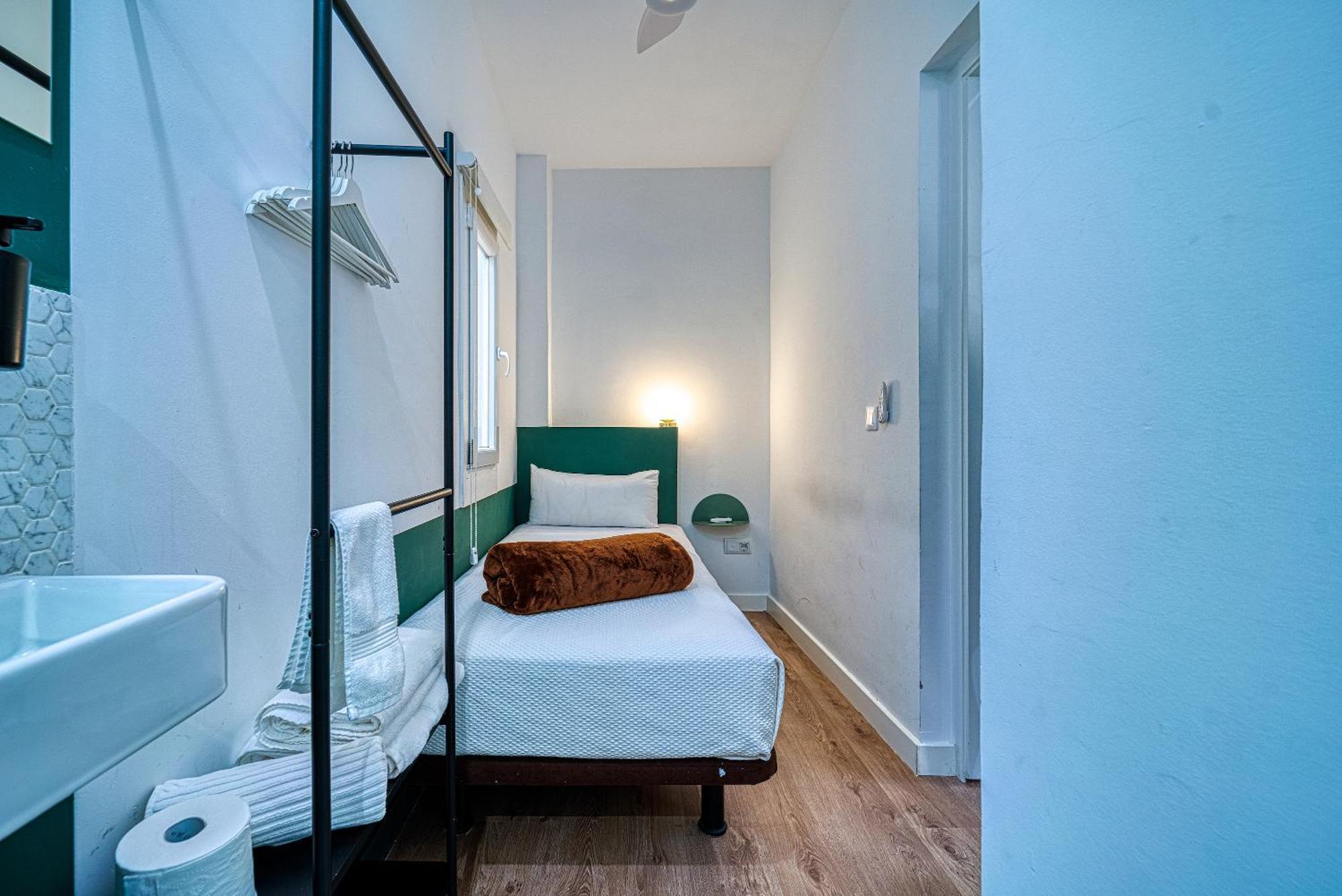 Angelitomad Otel Madrid Dış mekan fotoğraf