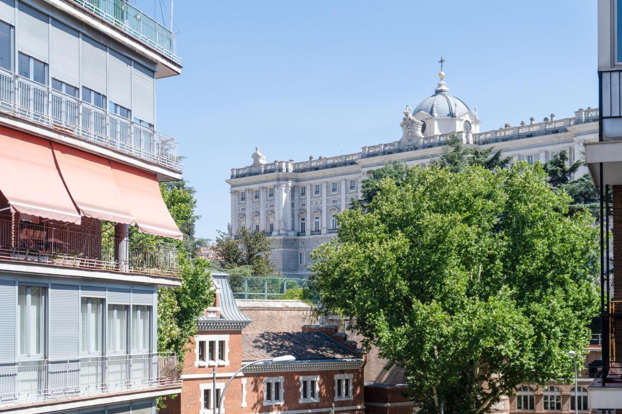 Angelitomad Otel Madrid Dış mekan fotoğraf
