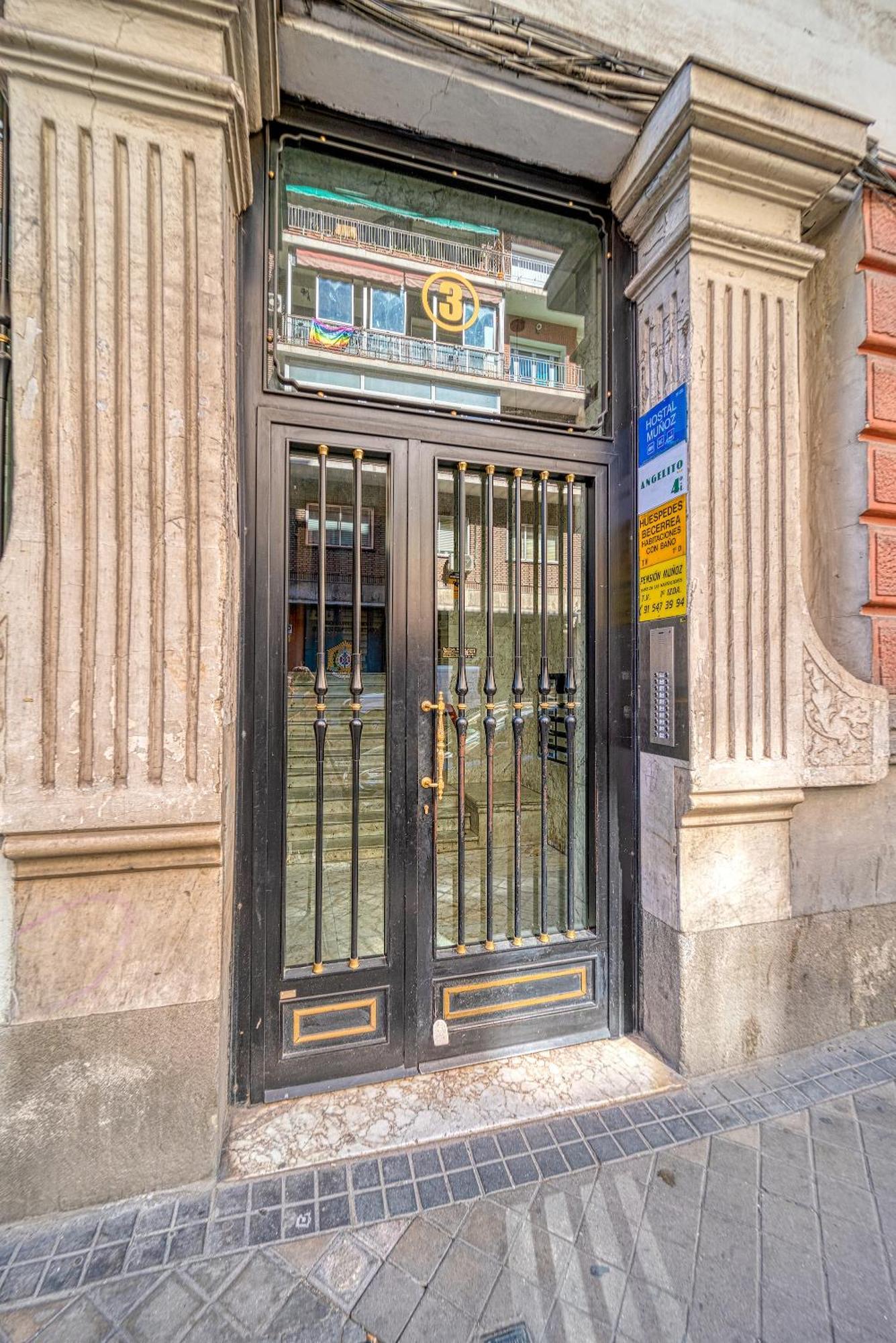 Angelitomad Otel Madrid Dış mekan fotoğraf