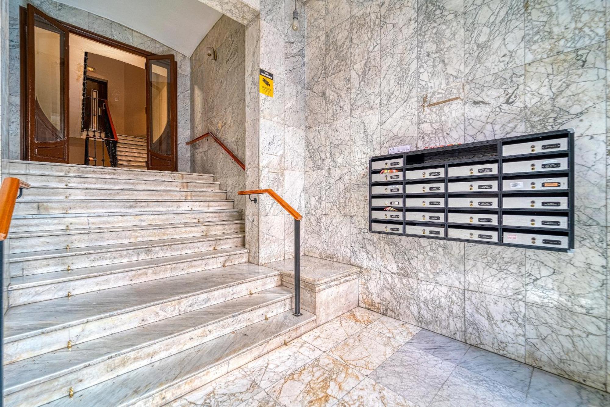 Angelitomad Otel Madrid Dış mekan fotoğraf